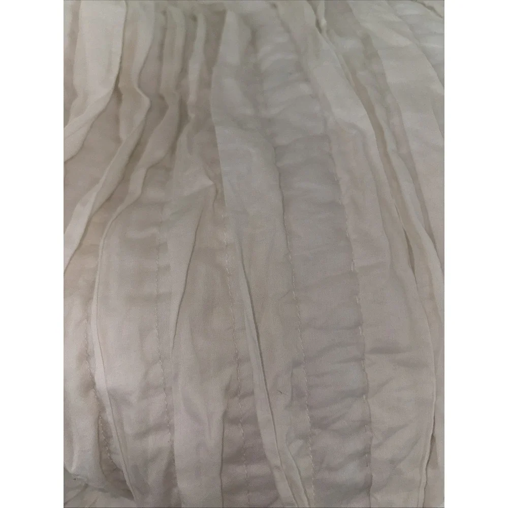 POTTERY BARN tiered WAVY RIPPLES FULL/QUEEN COMFORTER ~ WHITE